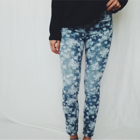 BDG Denim - BDG Floral Skinny Jeans Sz 27 w 33 l